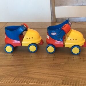 Rare vintage Little Tikes adjustable roller skates
